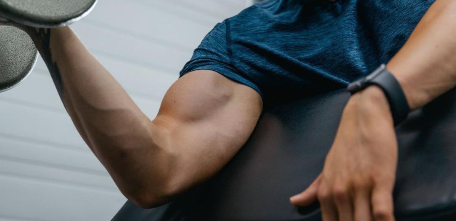 Dumbbell Preacher Curl: Peak Isolation for Bigger Biceps