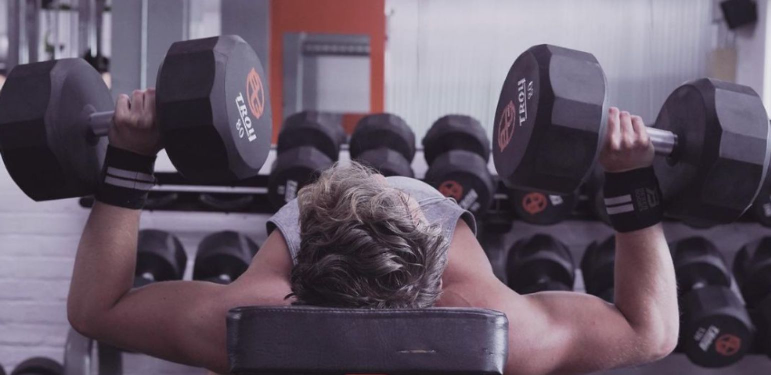 Dumbbell Set with Bench — Complete Guide to Buying Separately (and Why It’s Smarter)
