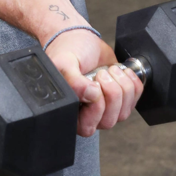 Dumbbells vs Machines: Which Is Better for Building Muscle and Strength?