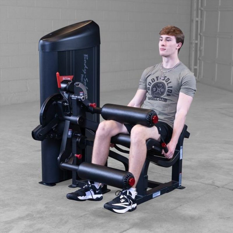 Body-Solid Series II Leg Extension & Leg Curl - S2LEC Leg Extension Exercise Male Starting Position