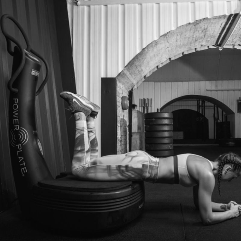 Power Plate pro5™ Whole Body Vibration Exercise Machine - Matte Black Gallery 3