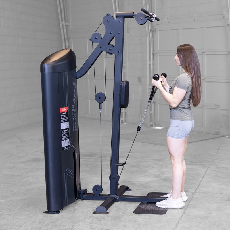 Rope Bicep Curl using  Body-Solid Pro ClubLine S2BTPX Series 2 Biceps and Triceps